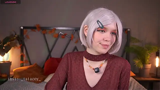 Snapshot of TataCoy chatting on November 25, 6:08 pm TataCoy online show from November 25, 6:08 pm