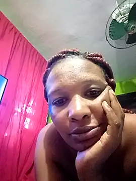 Snapshot of pretty_babez chatting on November 1, 12:29 pm pretty babez online show from November 1, 12:29 pm