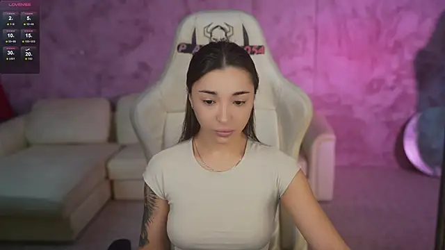 Jasmine Flow online show from April 10, 7:46 am