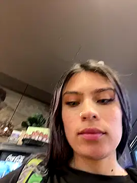 Tiffanysurez  online show from September 26, 7:51 pm