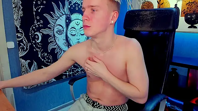 AlexxSweet online show from December 14, 1:38 pm