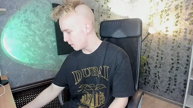 AlexxSweet online show from January 31, 9:37 am