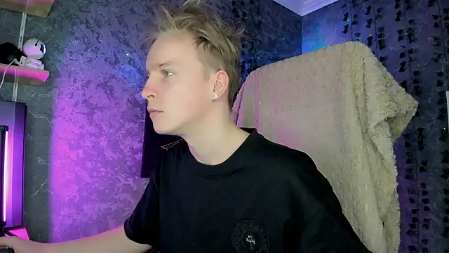 AlexxSweet online show from February 8, 6:39 am