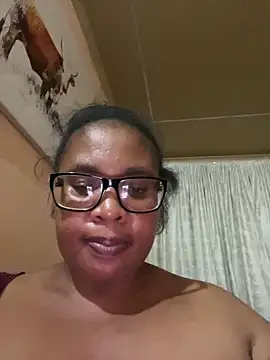 Snapshot of ZOQULUx chatting on December 30, 10:12 pm ZOQULUx online show from December 30, 10:12 pm