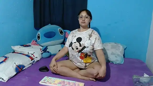 clarisse69 online show from March 20, 10:51 pm