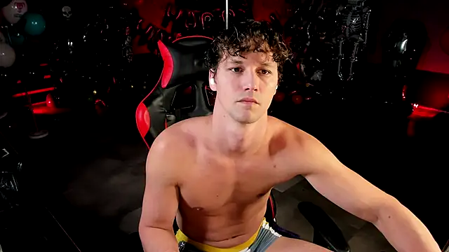 dirty-boss online show from November 30, 3:32 am