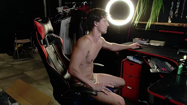 dirty-boss online show from June 4, 4:57 pm