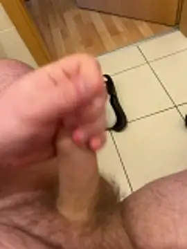 Cozqhh online show from March 12, 1:28 pm