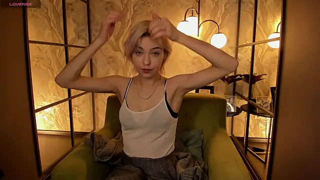 AlysiaSun online show from October 4, 2:04 pm