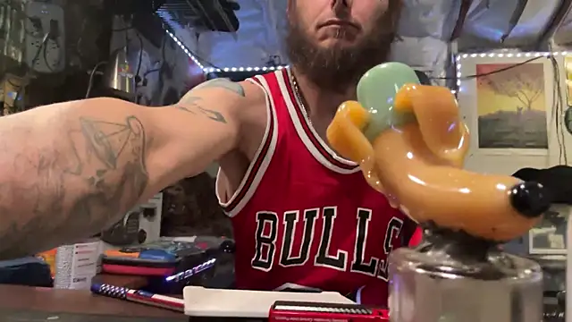 CloudDadddyyy420 online show from October 28, 3:25 pm