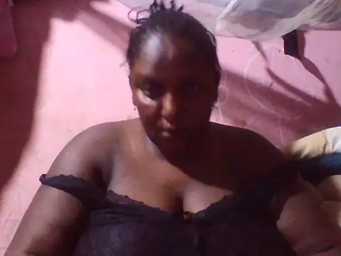 Snapshot of big_clits chatting on July 5, 4:19 am big clits online show from July 5, 4:19 am