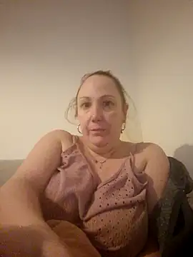 Wisie Cutie online show from February 15, 8:43 pm