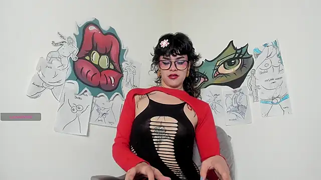 Snapshot of trinitty chatting on June 28, 5:08 pm trinitty online show from June 28, 5:08 pm