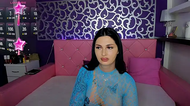 naughtycleo online show from January 10, 2:25 am