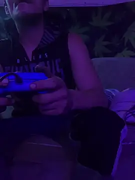 bugboy online show from April 26, 2:31 am