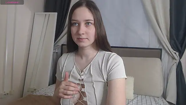 MollyBrams online show from February 2, 4:59 am