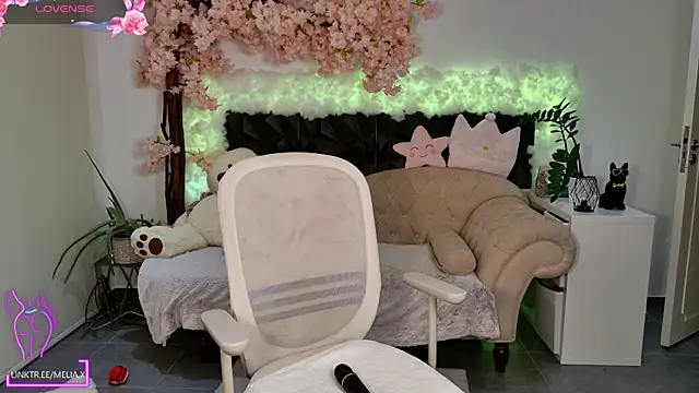 Meliazz online show from January 25, 4:24 pm