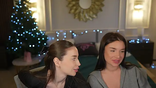 Kate054 online show from December 17, 1:17 pm