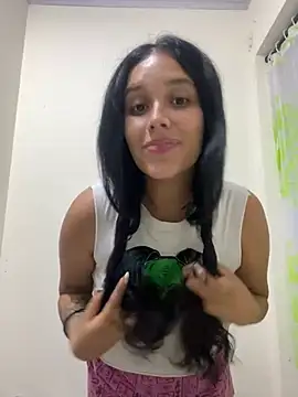 Snapshot of Annya-sweet chatting on January 29, 2:40 am Annya-sweet online show from January 29, 2:40 am