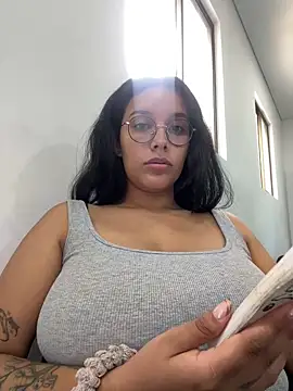 Snapshot of Annya-sweet chatting on March 3, 3:09 pm Annya-sweet online show from March 3, 3:09 pm