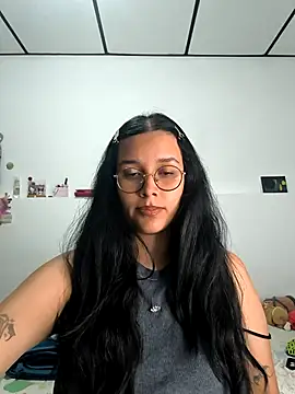 Snapshot of Annya-sweet chatting on September 18, 1:46 pm Annya-sweet online show from September 18, 1:46 pm