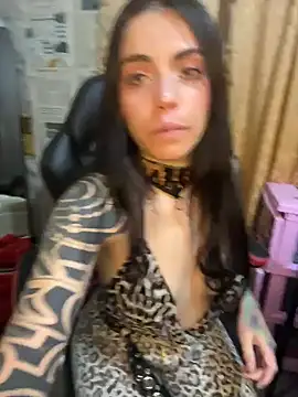 i am nina  online show from March 21, 3:22 am