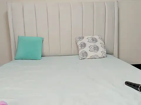  heavenlysent online show from December 15, 3:33 am