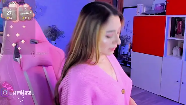 Snapshot of Fiona-Love chatting on December 12, 5:59 pm Fiona-Love online show from December 12, 5:59 pm