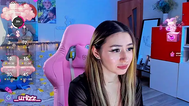 Snapshot of Fiona-Love chatting on February 7, 11:55 pm Fiona-Love online show from February 7, 11:55 pm