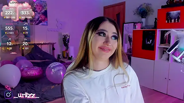 Snapshot of Fiona-Love chatting on March 9, 7:48 pm Fiona-Love online show from March 9, 7:48 pm