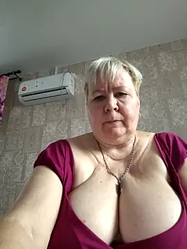 EffectFiona online show from November 11, 4:23 am