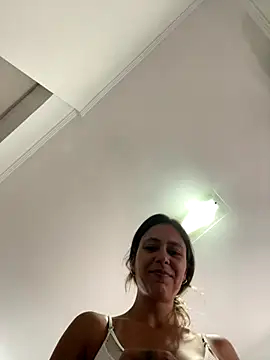 Snapshot of Gipoltergeist chatting on December 14, 8:57 pm Gipoltergeist online show from December 14, 8:57 pm