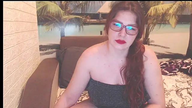 Snapshot of Queen__Natasha chatting on November 9, 9:57 pm Queen Natasha online show from November 9, 9:57 pm