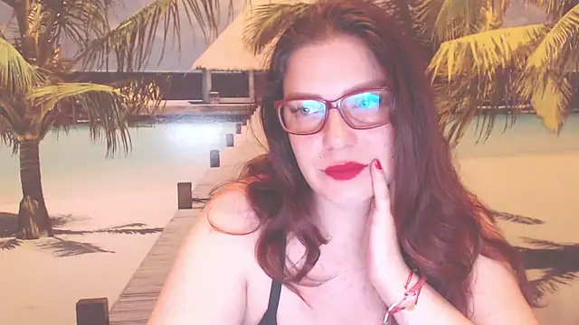 Snapshot of Queen__Natasha chatting on May 30, 9:23 pm Queen Natasha online show from May 30, 9:23 pm