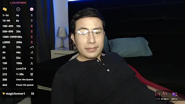 andrewmhilton  online show from February 13, 11:26 pm