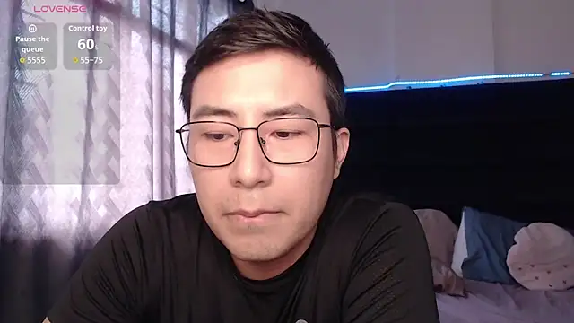 andrewmhilton  online show from January 6, 5:38 pm