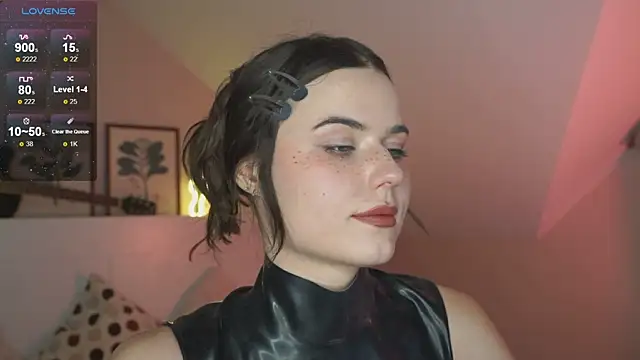 Snapshot of Lazy_pepsi chatting on November 12, 5:46 pm Lazy pepsi online show from November 12, 5:46 pm