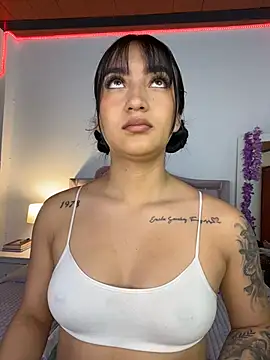  Tammyy online show from November 4, 1:32 pm