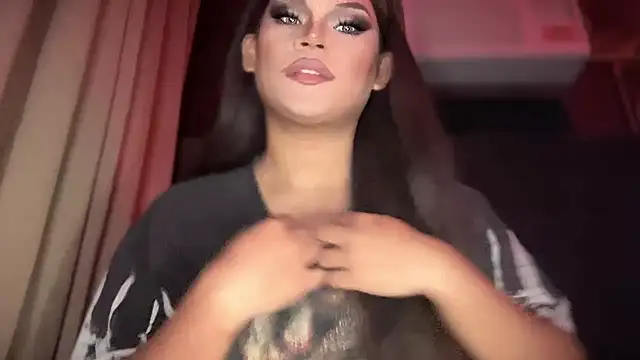 one great devine online show from November 14, 7:01 pm