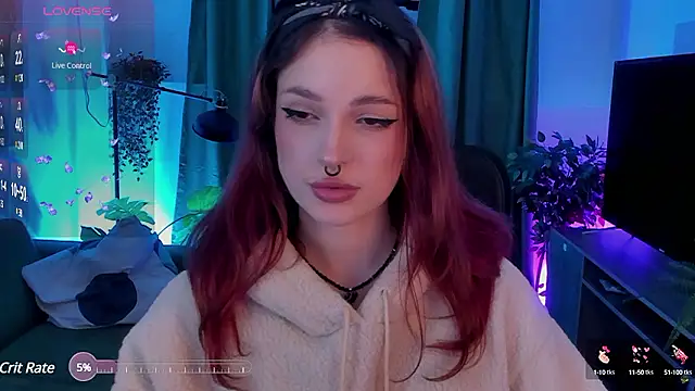 BratzieDarsie online show from December 2, 5:59 pm
