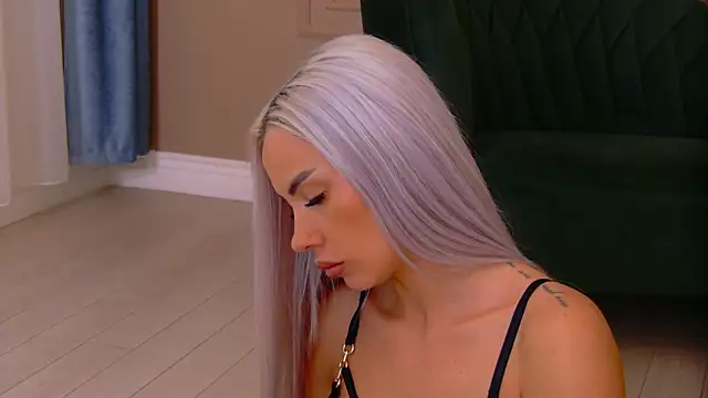 Bailey Rush online show from February 19, 8:27 pm