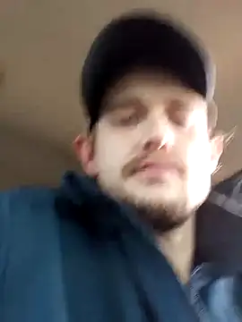 Snapshot of Midwestalpha chatting on December 17, 7:59 pm Midwestalpha online show from December 17, 7:59 pm