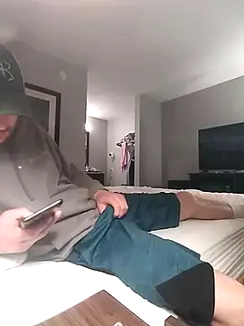 Snapshot of Midwestalpha chatting on March 16, 6:01 pm Midwestalpha online show from March 16, 6:01 pm