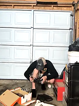 Snapshot of Midwestalpha chatting on November 16, 6:52 am Midwestalpha online show from November 16, 6:52 am