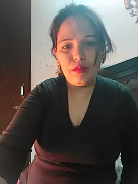 Poojabhabi101 online show from January 6, 6:39 am