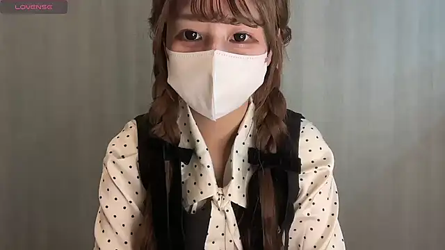 Snapshot of Ray-00 chatting on November 22, 2:38 pm Ray-00 online show from November 22, 2:38 pm