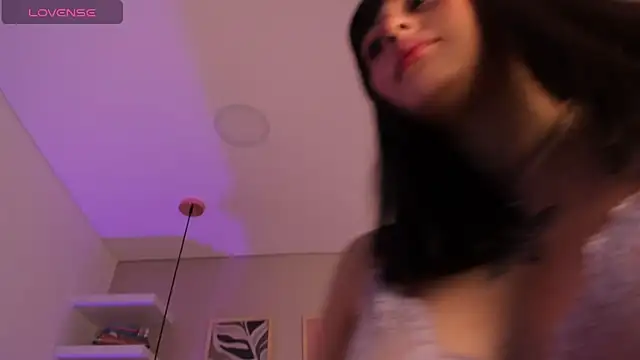 Snapshot of cute__cherry_ chatting on February 24, 8:18 pm cute cherry online show from February 24, 8:18 pm