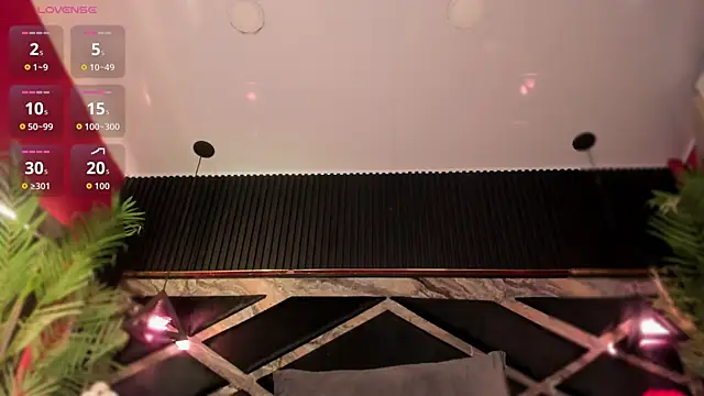 Aluna sweet online show from October 24, 7:49 am