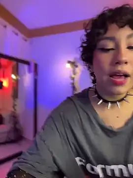 ZahaRoseee online show from April 8, 3:06 am