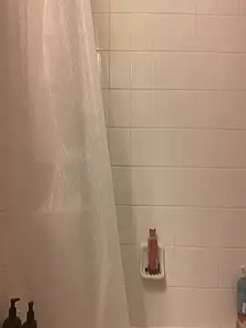 Snapshot of LiverandBrat77 chatting on November 6, 7:48 pm LiverandBrat77 online show from November 6, 7:48 pm